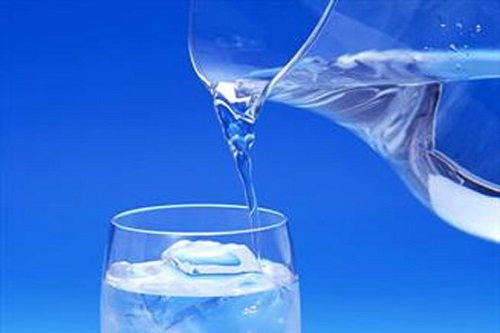  باوری نادرست در خصوص نوشیدن 8 لیوان آب در روز 